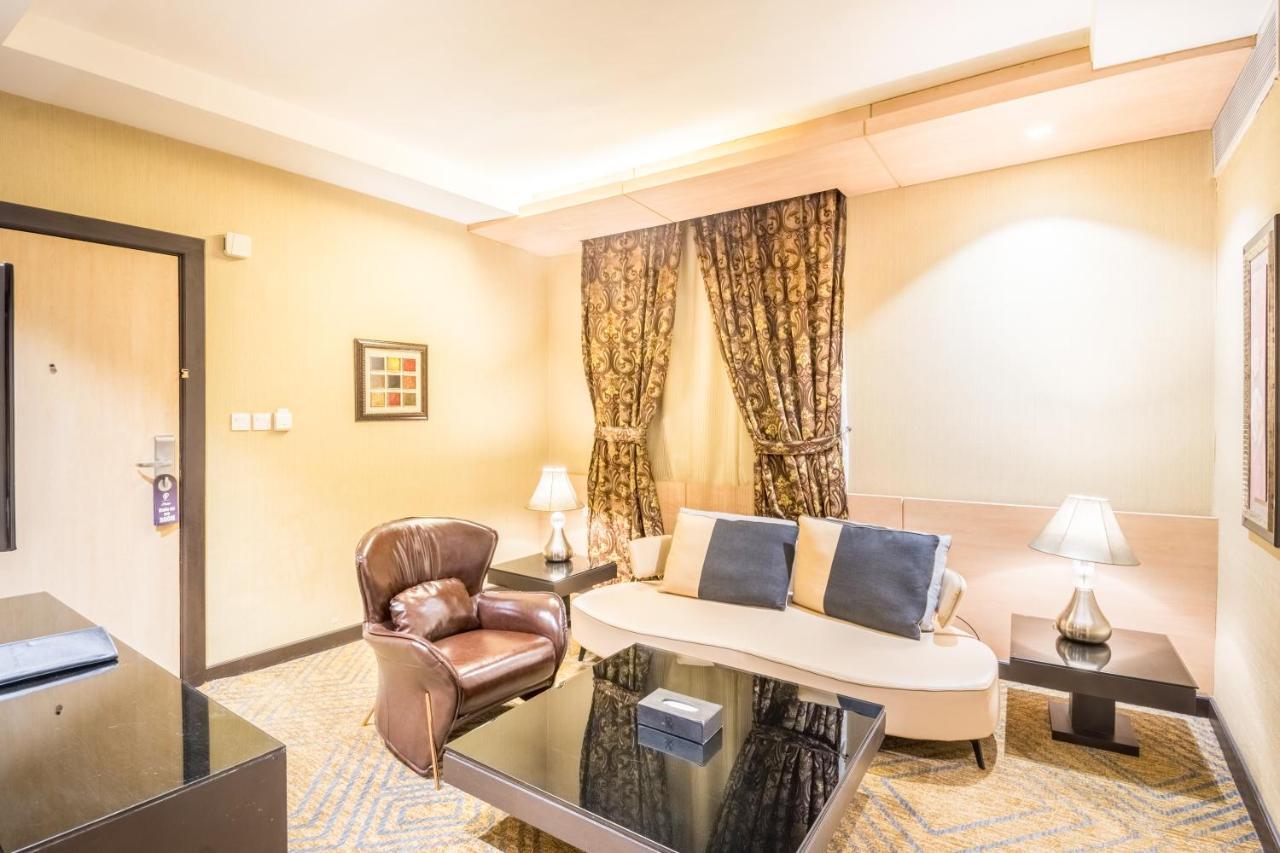 แกรนด์ พลาซา ริยาดห์ Hotel ภายนอก รูปภาพ